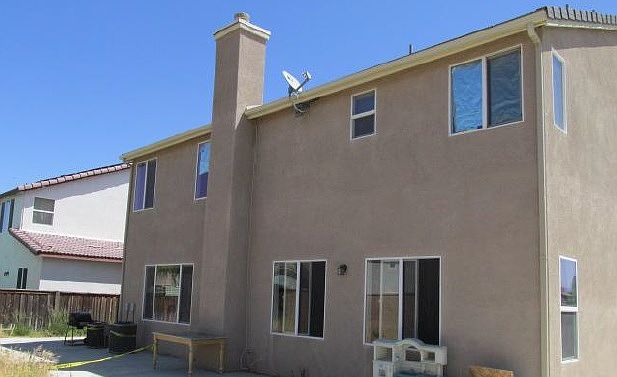 2nd image of 392 Gladiolus Way