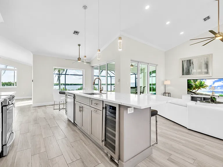 17183 Ohara Dr — Photo 2