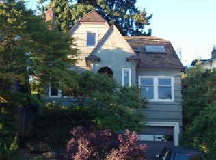 105 Florentia St, Seattle, WA 98109