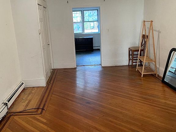 3rd image of 723 Bergen Ave Floor 2