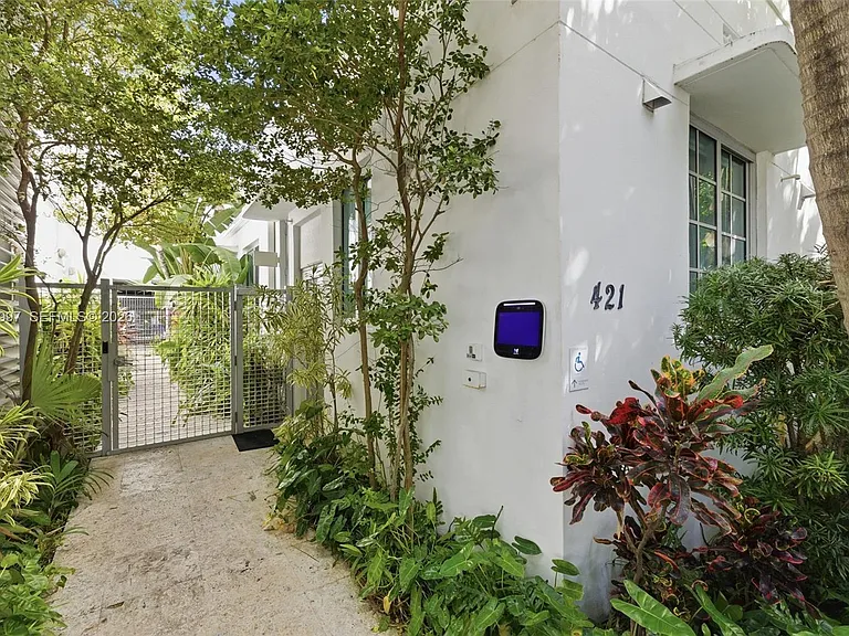 421 Meridian Ave #16 — Photo 35
