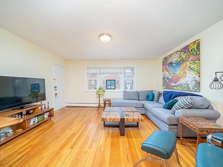 121 Ogden Ave #2 — Photo 5