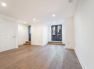 240 10th St NE APT B, Washington, DC 20002