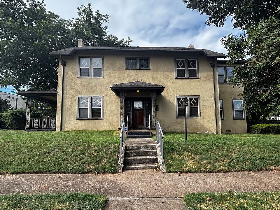 1st image of 1303 E 17th Pl
