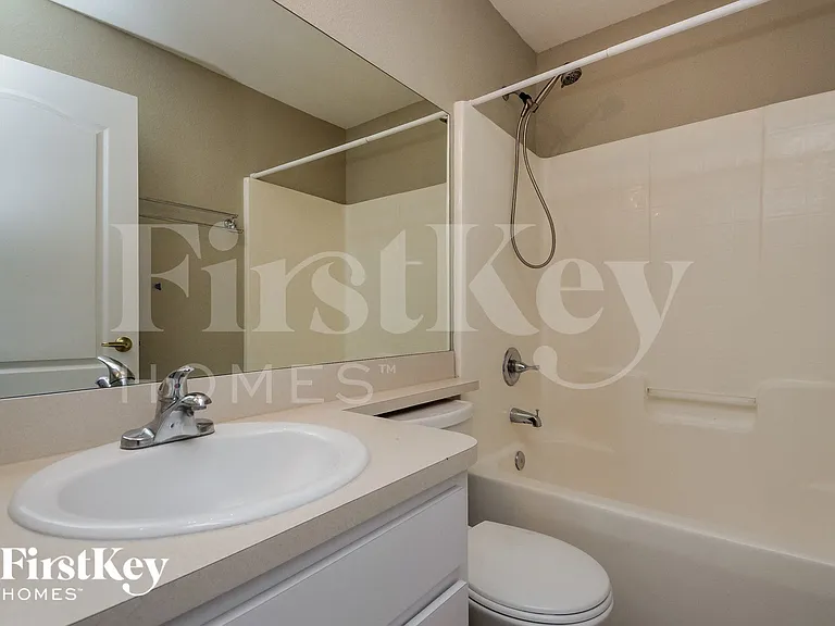 157 Oak Crossing Blvd — Photo 13