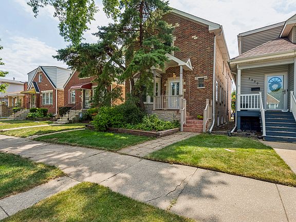 2nd image of 3526 N Overhill Ave