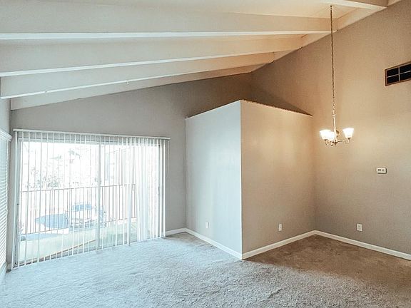 4th image of 25152519 V St #12