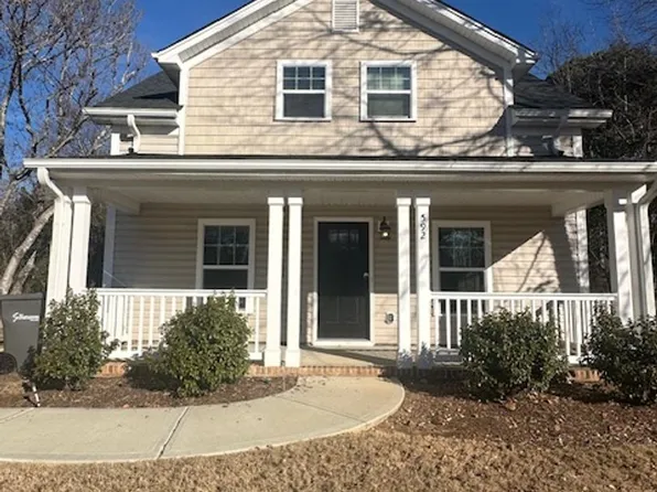 592 Farley Ave, Spartanburg, SC 29301