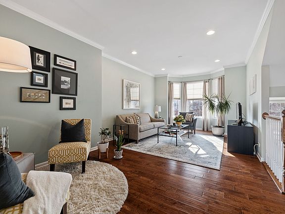 4th image of 10592 W 154th Pl