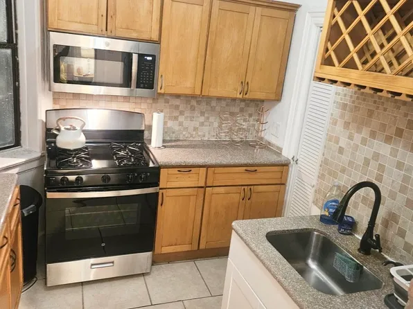 203 Harrison Avenue image 8 of 11