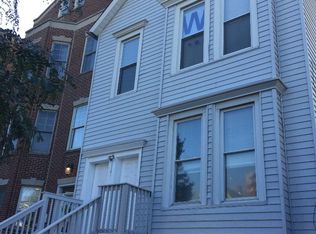 1141 W Addison St #2, Chicago, IL 60613