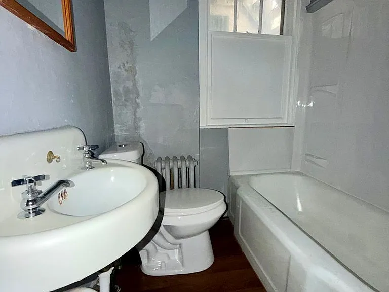 51 S Macdade Blvd #A — Photo 11