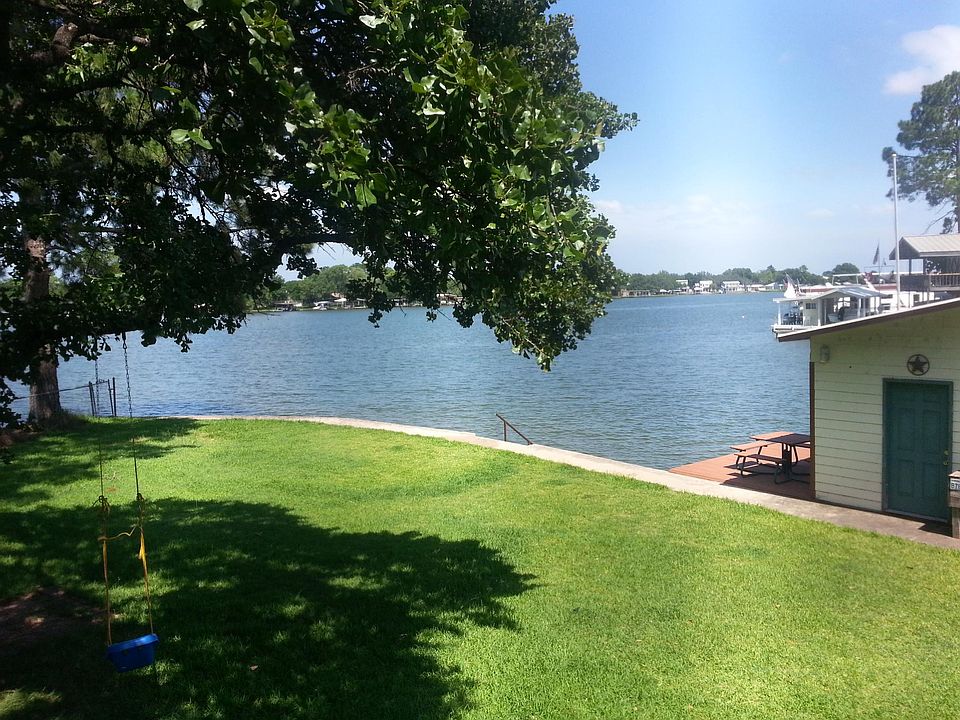 1st image of 309 Blythe Ln