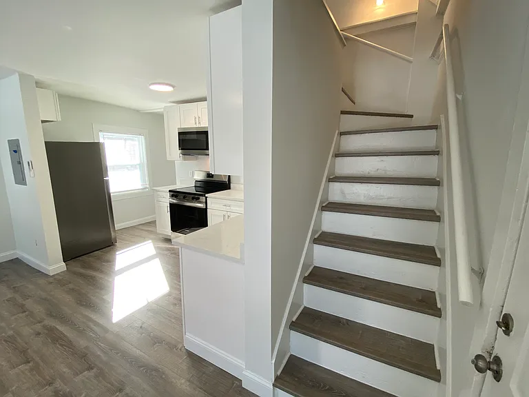 38 Summer St #1 — Photo 9