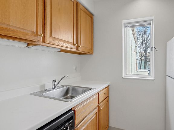 5th image of 6329 Marchand St APT 21