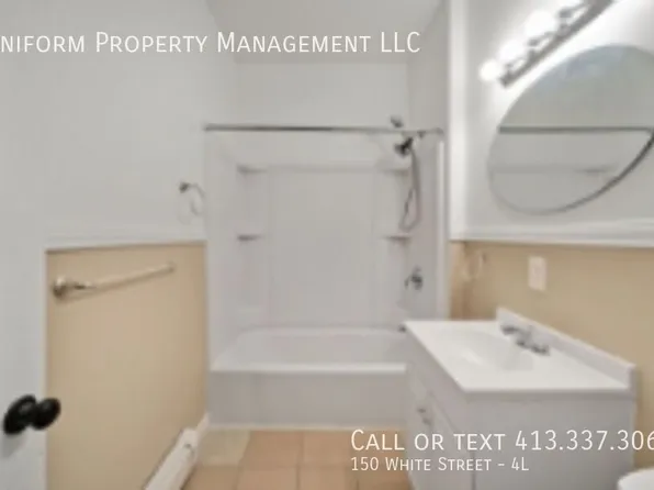 150 White St APT 4L, Springfield, MA 01108