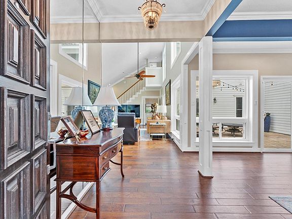 5th image of 65 Indian Clover Dr