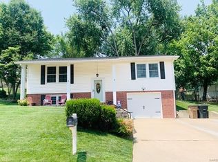 1725 Westwood Dr, Cape Girardeau, MO 63701