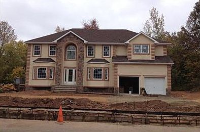 2nd image of 8 Harding Ave