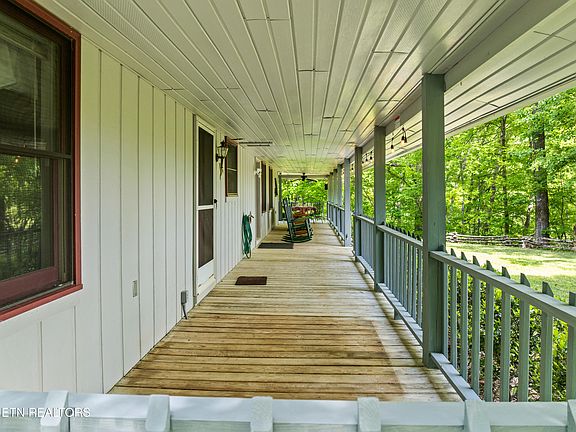 6th image of 1043 Reagan Springs Rd