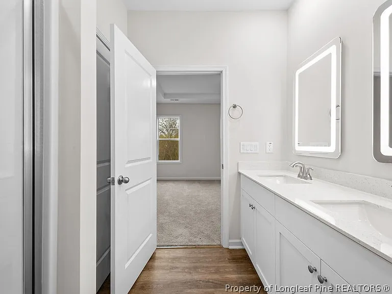 166 Brickendon Ln #276 — Photo 15