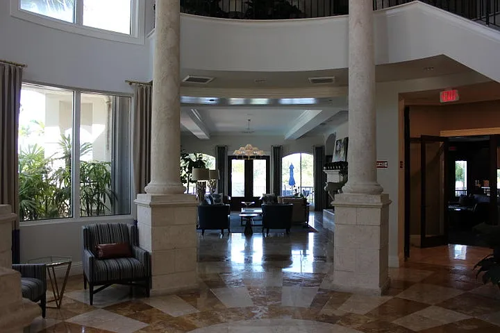 3302 Tuscany Way — Photo 15
