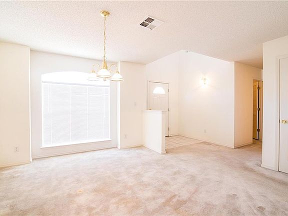 5th image of 3624 Palm Grove Cir
