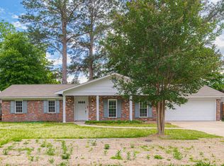 1117 Plantation Blvd, Jackson, MS 39211