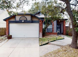 7406 Corian Park Dr, San Antonio, TX 78249