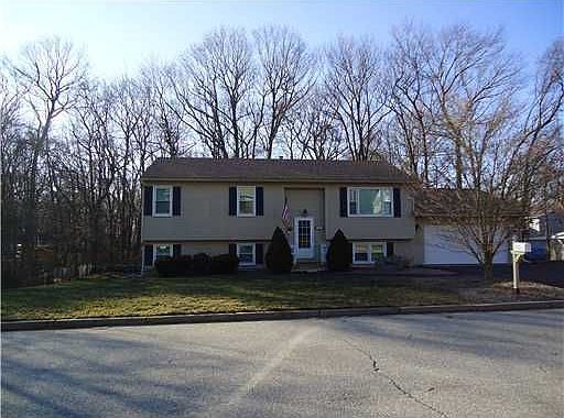 2nd image of 8 Locust Dr