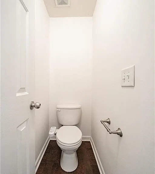715 Moonlight Way — Photo 35