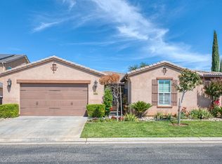 1867 N Whitehorse Ln, Clovis, CA