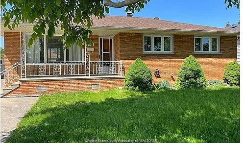 2929 Austen Dr #LOWER Photo 1