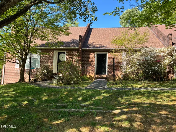 1833 Presswood Rd, Johnson City, TN 37604