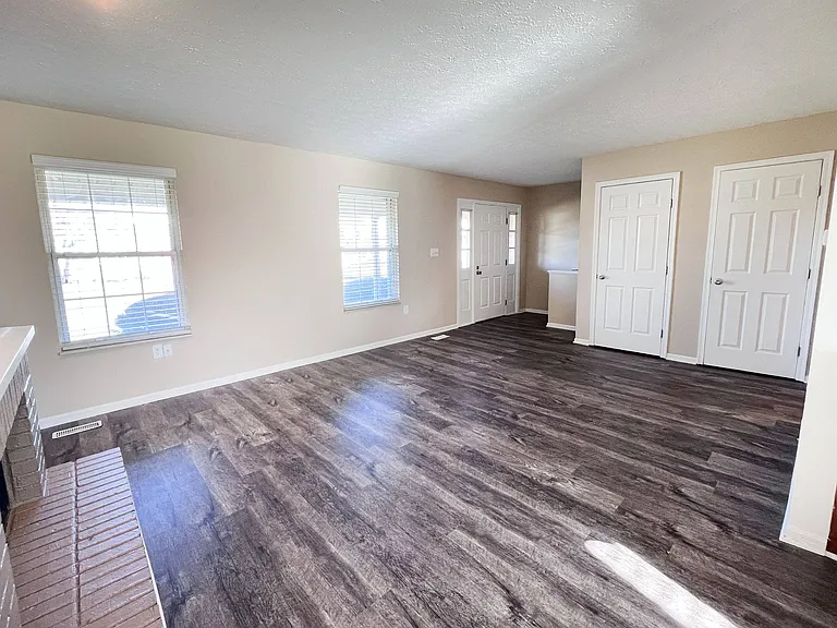 The Villas at Kingswood — Photo 40