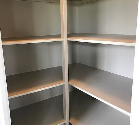 4th image of 3547 Carnelian St