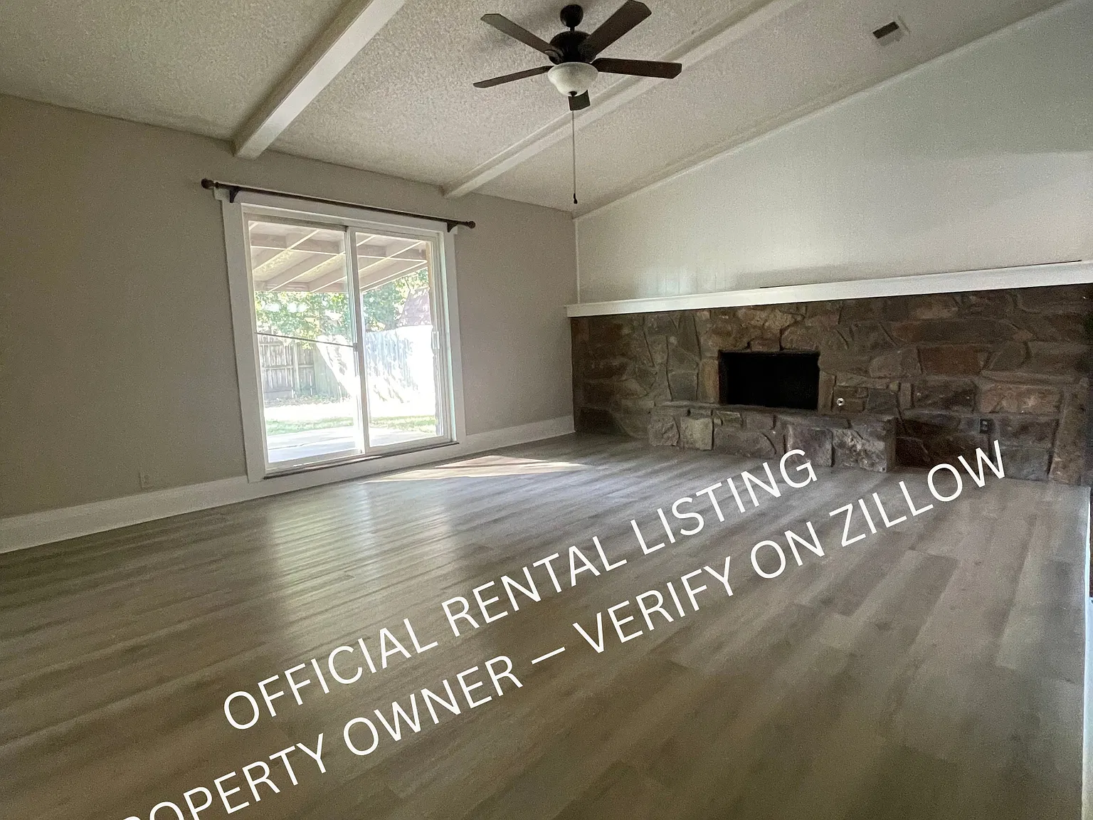 3 bed, 1301 sqft, $1,600 — Photo 2