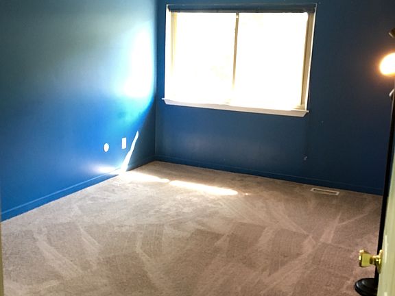5th image of 22243 Kinyon St Unit 5