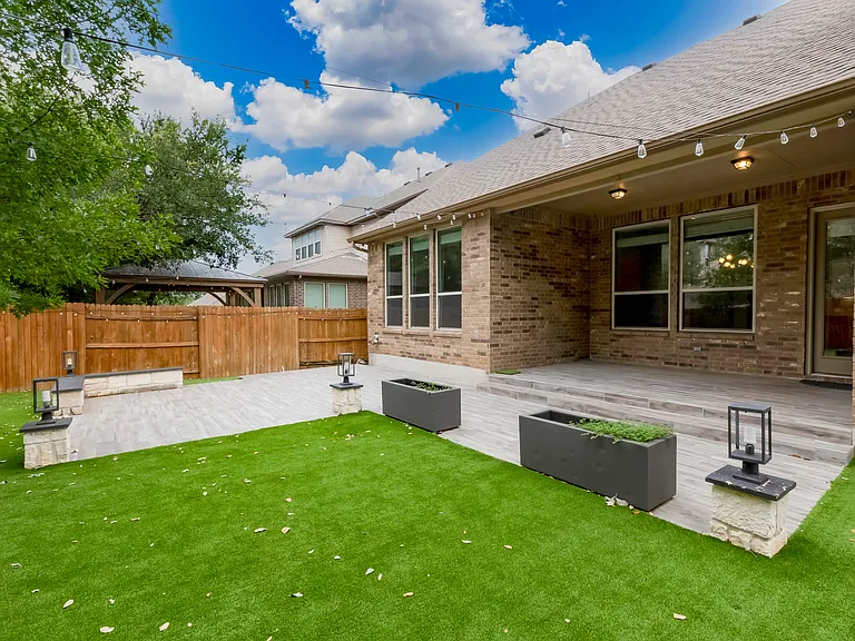 10115 Ida Grove Ln — Photo 15