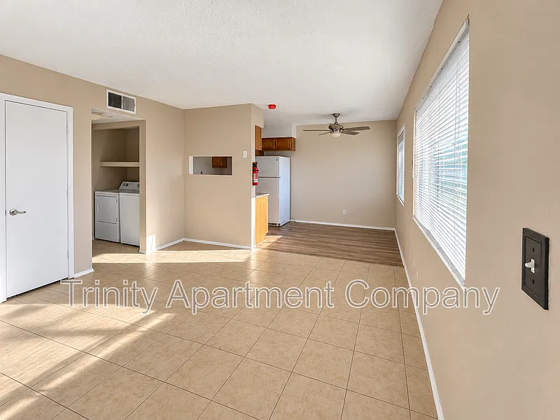 2 bed, 1.0 bath, 850 sqft, $1,100 — Photo 4