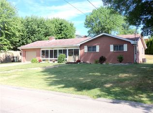 414 Forrest Ave, Houston, PA 15342