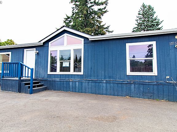 2nd image of 8250 SE 76th Pl
