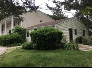 31 Duck Cove Rd, North Kingstown, RI 02852