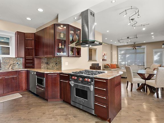 4th image of 1856 W Armitage Ave #1