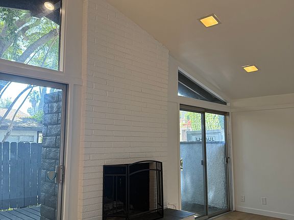 4th image of 2300 Holly Dr #2300