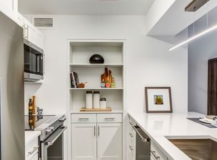 125 Devonshire Pl #1704, Boston, MA 02109