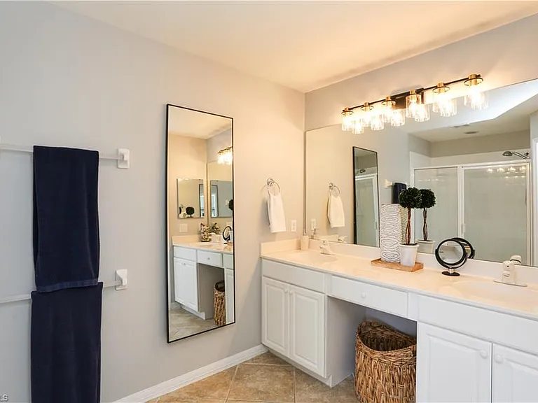 960 Hampton Cir #80 — Photo 39