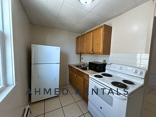 871 Congress St Photo 1
