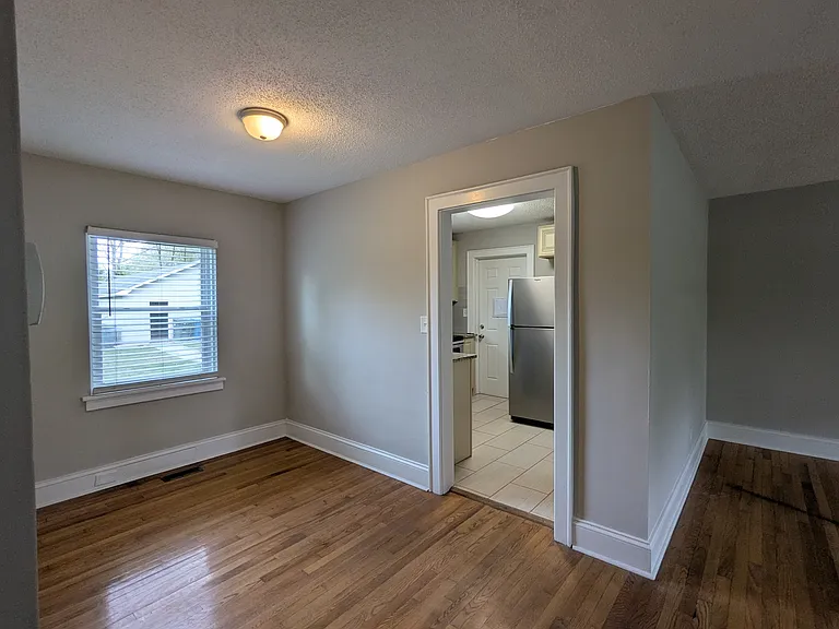 406 Mahaley Ave #1 — Photo 5