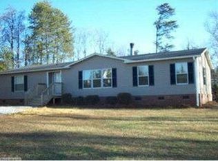 1015 Cheek Farm Rd, Walnut Cove, NC 27052